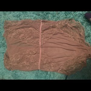 Lingerie bodysuit